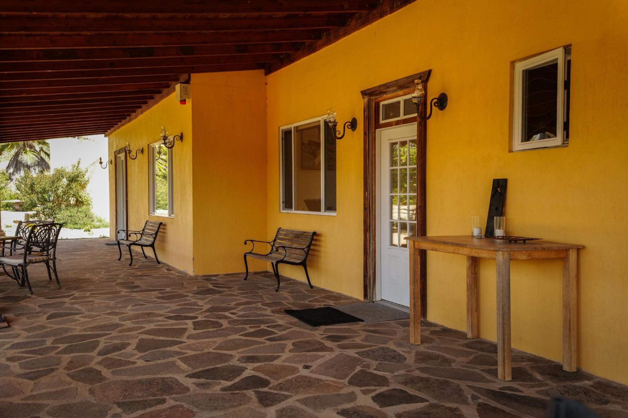 Bed and Breakfast Quinta Estrella Вальє-де-Гуадалупе Екстер'єр фото